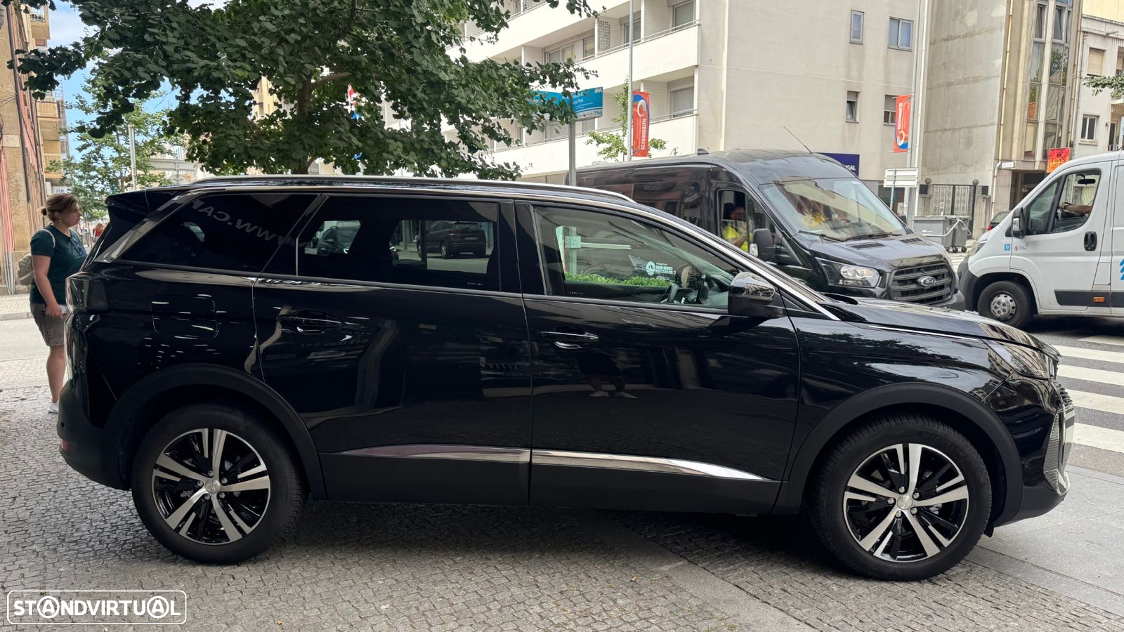 Peugeot 5008 1.5 BlueHDi Allure EAT8 - 3