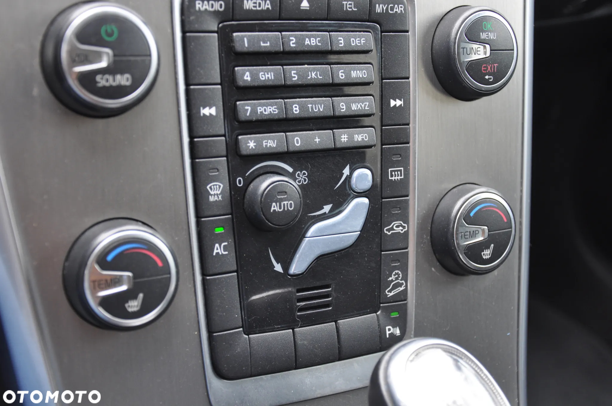 Volvo XC 60 - 37