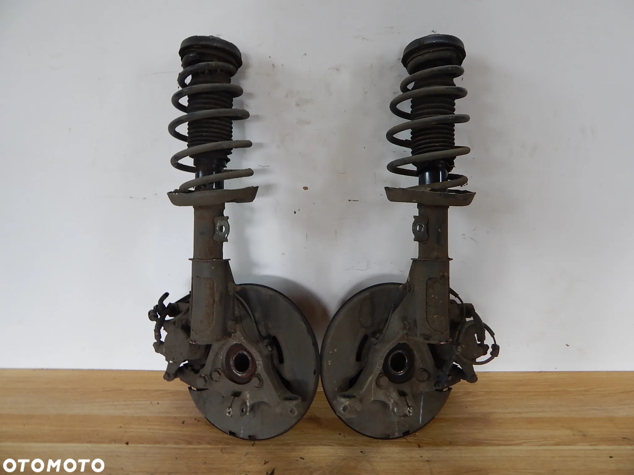 Zwrotnica piasta Mcperson amortyzator przód Opel Insignia A 08-17 Lift  Łuków części - 4