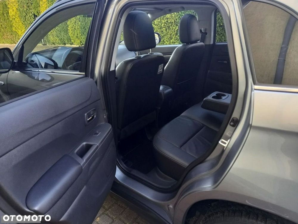Mitsubishi ASX 1.8 DID Instyle NAVI AS&G - 25