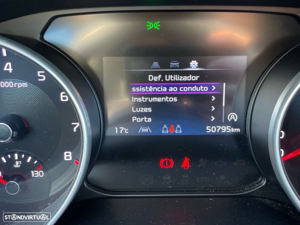 Kia XCeed 1.0 T-GDI Tech - 3