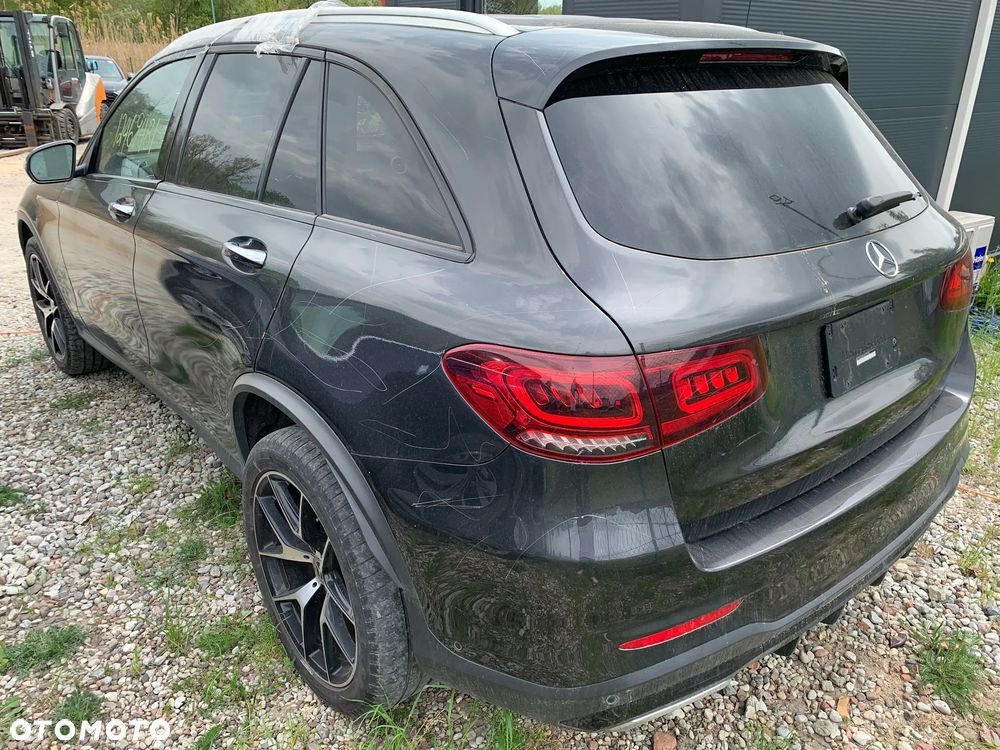 Mercedes-Benz GLC 300 4Matic 9G-TRONIC Edition Avantgarde - 4