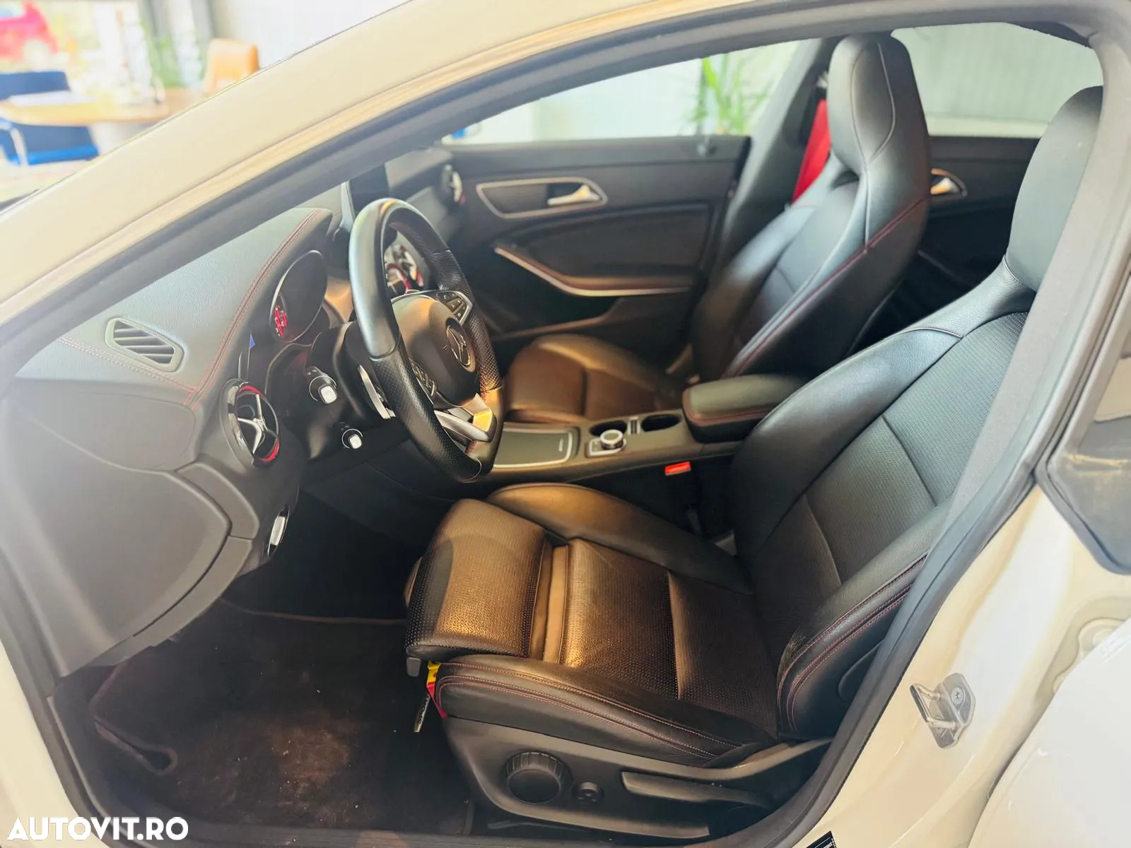 Mercedes-Benz CLA 250 Sport 4MATIC Aut. - 14