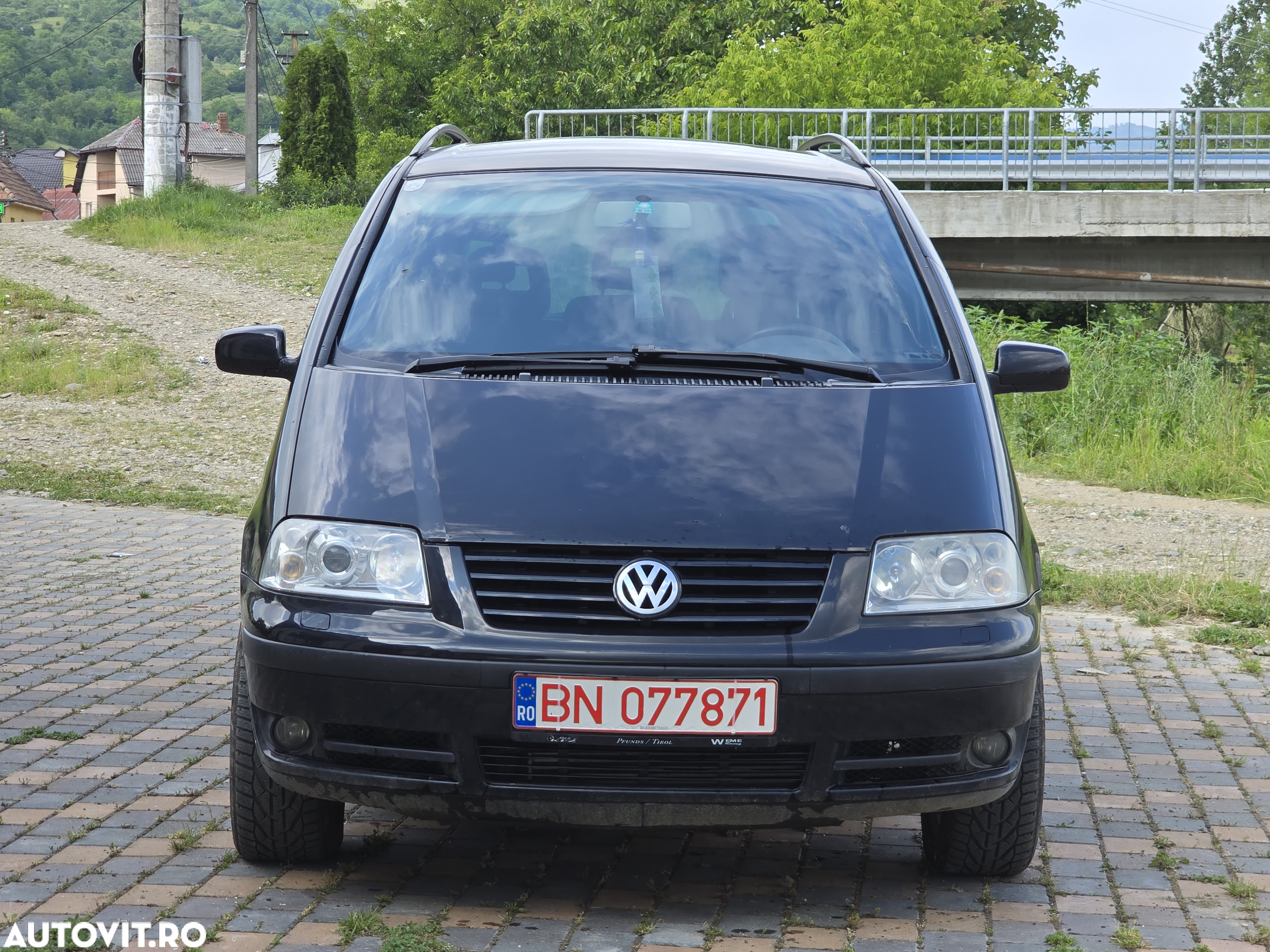 Volkswagen Sharan 1.9 TDI Comfortline Family - 15