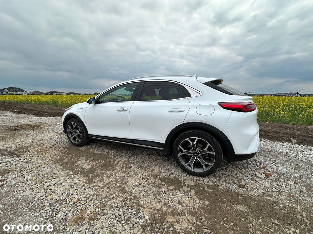 Kia XCeed 1.6 GDI PHEV Business Line DCT - 2