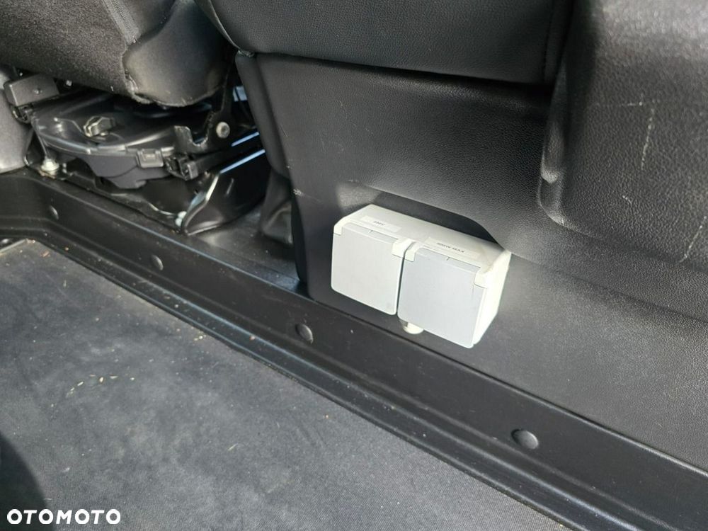 Renault Trafic - 16