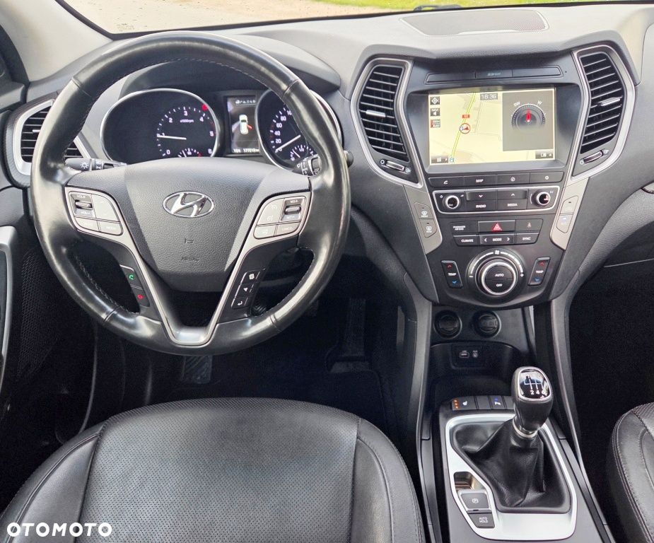 Hyundai Santa Fe 2.0 CRDi 2WD Premium - 36