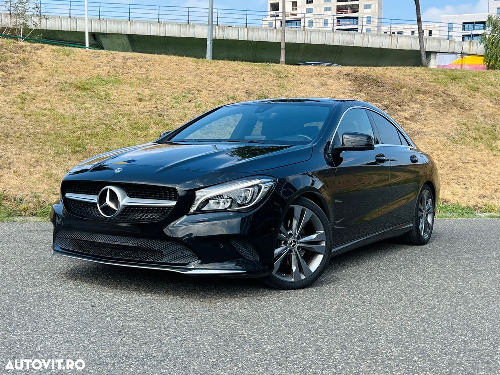 Mercedes-Benz CLA 180 7G-DCT Urban - 1