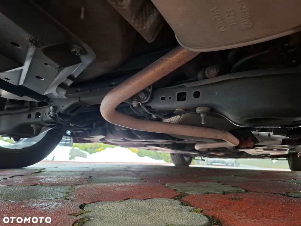 Toyota Auris - 11