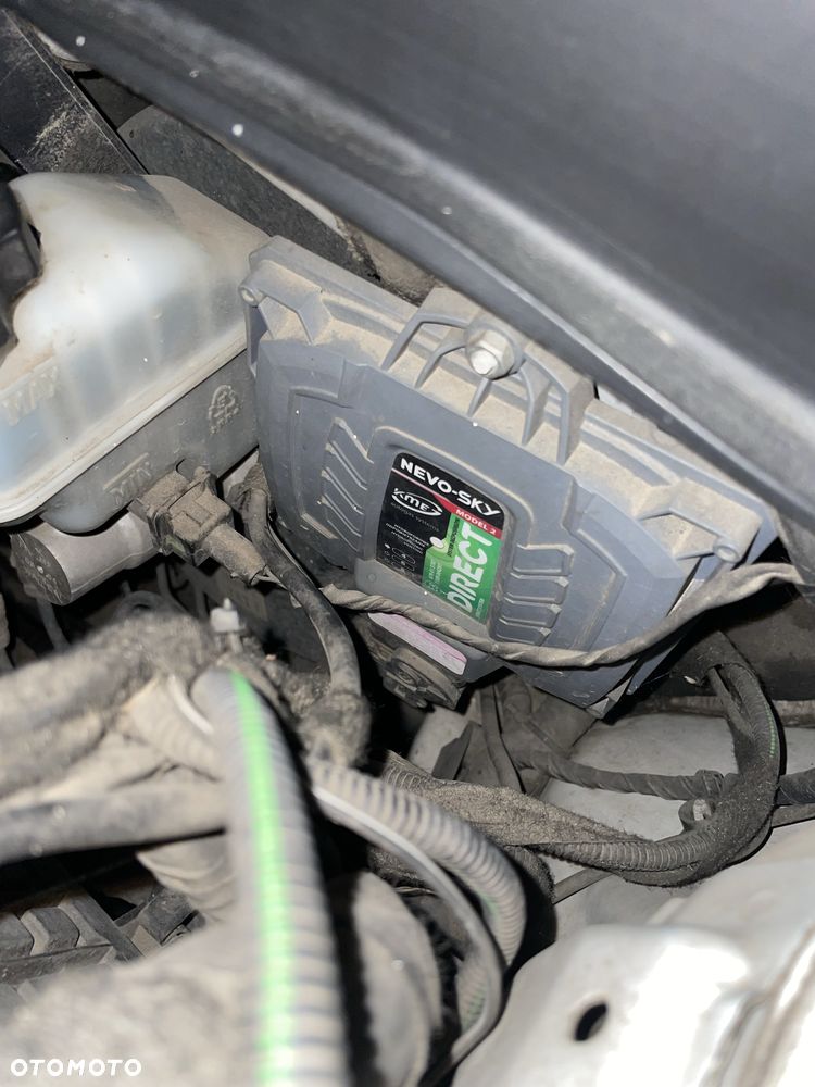 Hyundai Sonata - 13