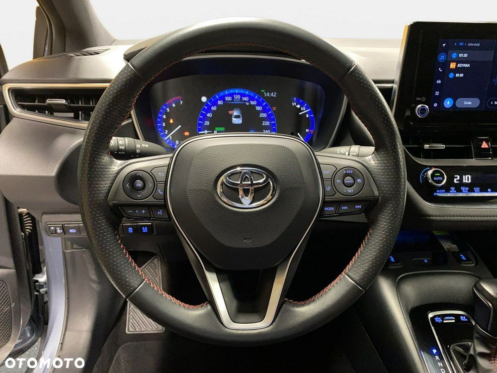 Toyota Corolla - 18