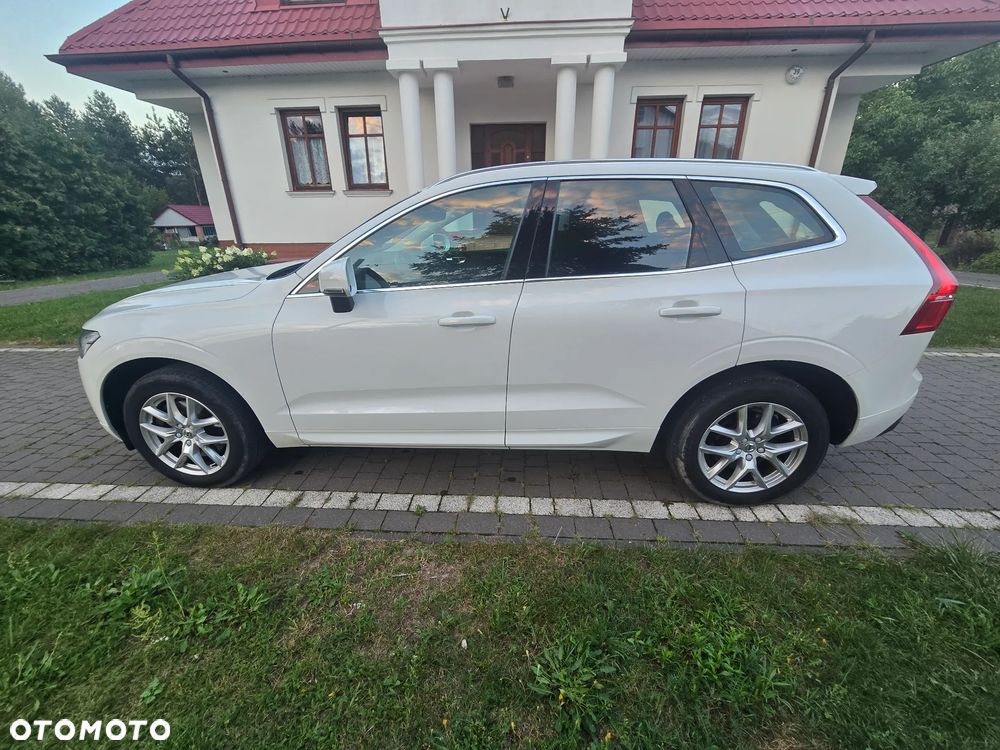 Volvo XC 60 T4 Momentum Pro - 2