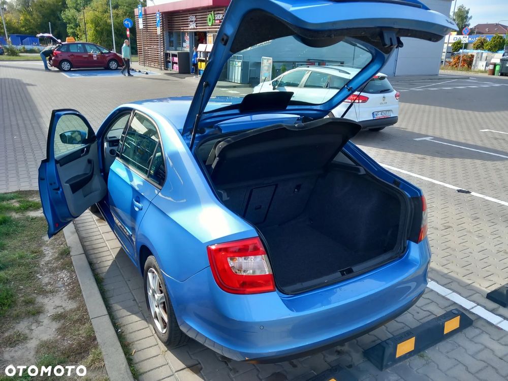 Skoda RAPID 1.2 TSI Ambition - 16