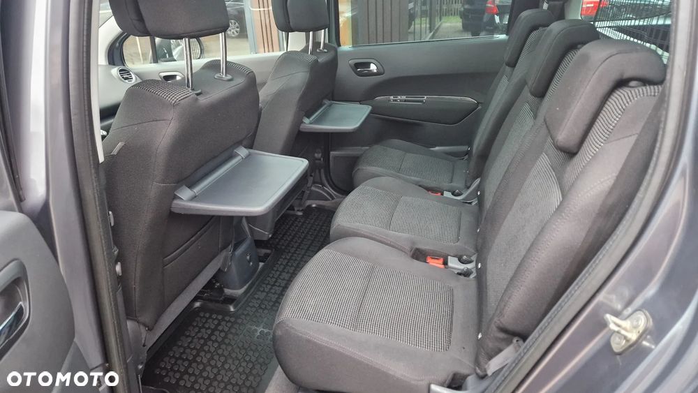 Peugeot 5008 HDI FAP 150 Allure - 5