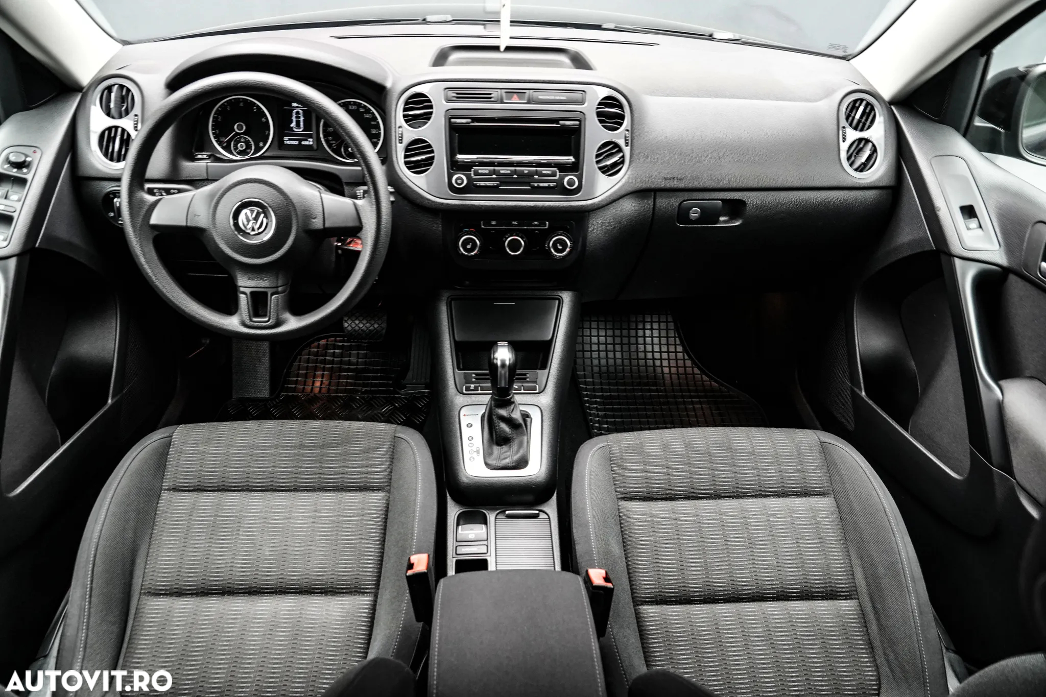 Volkswagen Tiguan 2.0 TSI 4Motion DSG Sport&Style - 8