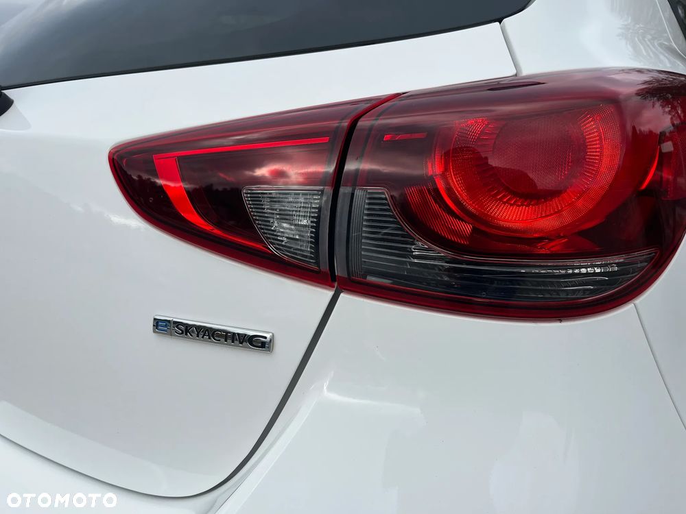 Mazda 2 SKYACTIV-G 90 White Edition - 14