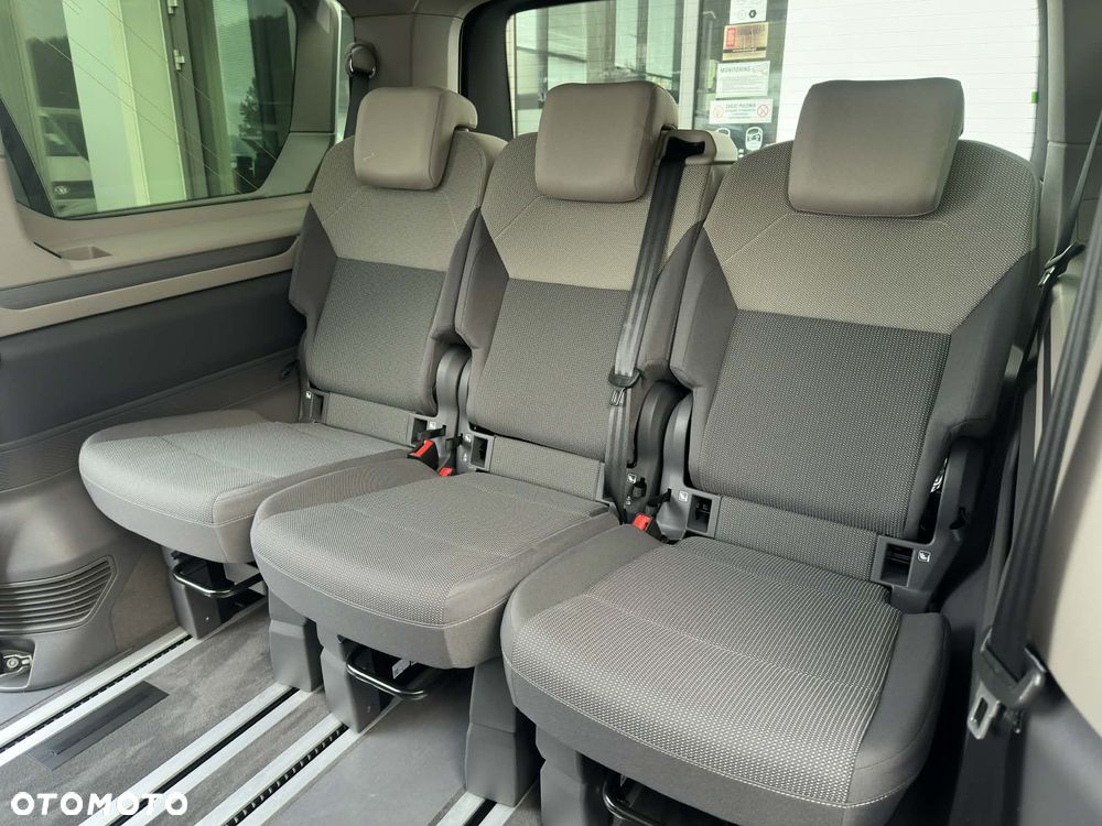 Volkswagen Multivan 2.0 TDI L2 Edition DSG - 17