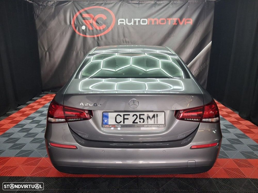 Mercedes-Benz A 200 Limousine d Progressive Aut. - 5
