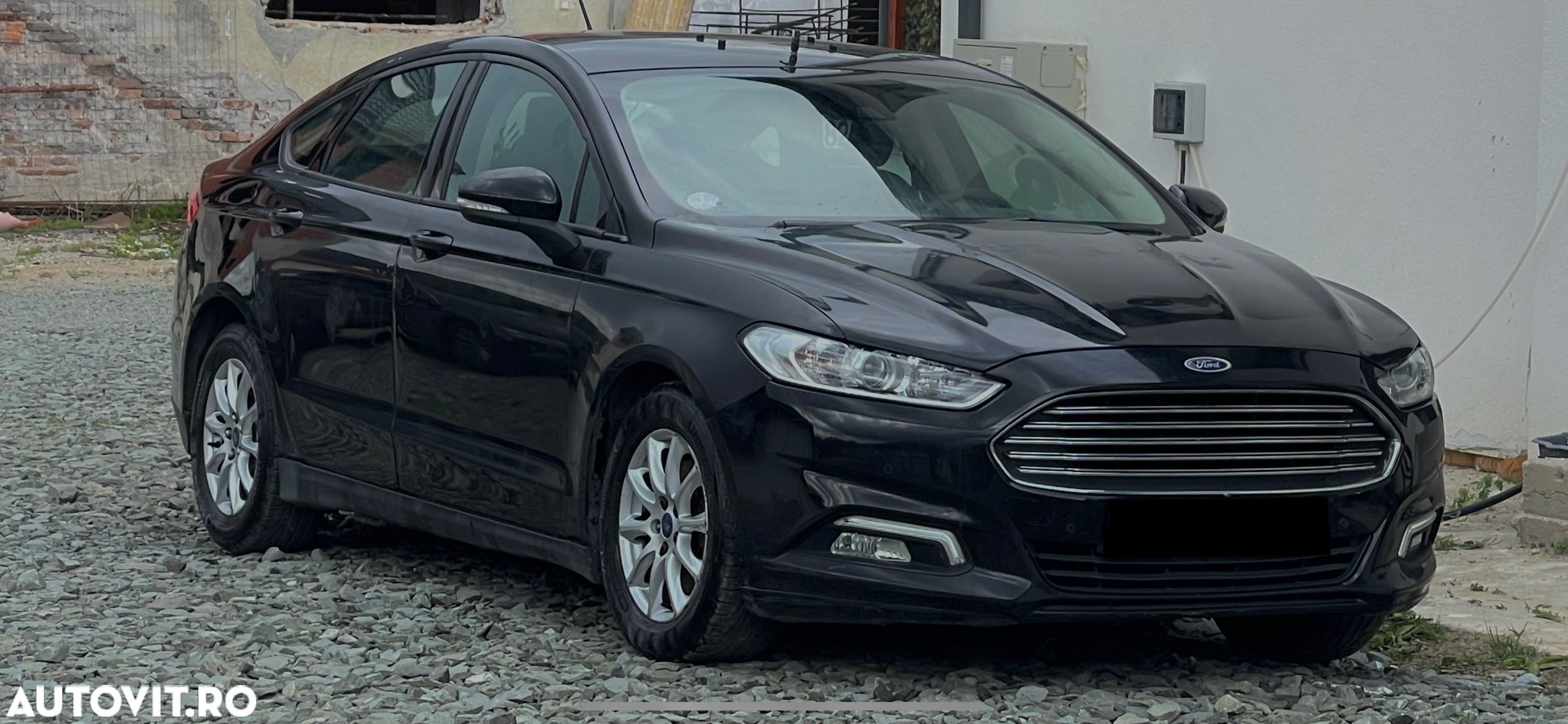 Ford Mondeo - 1