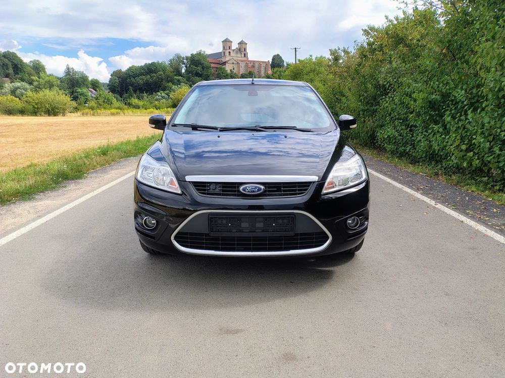 Ford Focus 1.8 Sport - 13