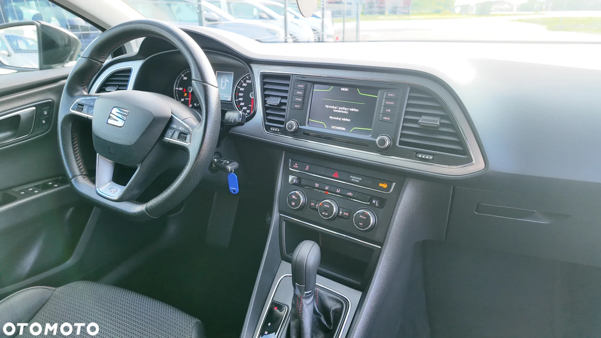 Seat Leon ST 2.0 TDI DPF DSG FR - 37
