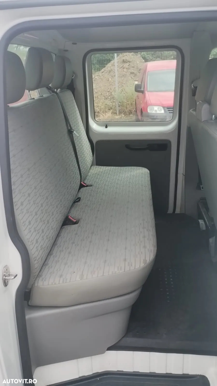 Volkswagen TRANSPORTER DOKA 6 LOCURI - 8