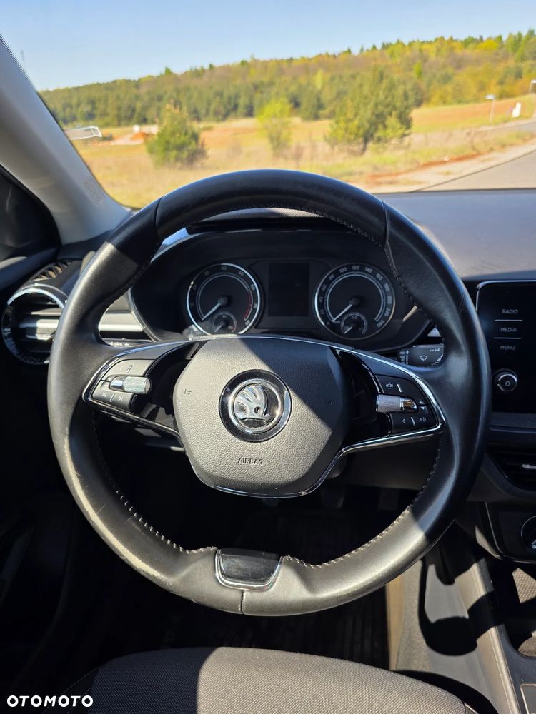 Skoda Fabia 1.0 TSI Ambition Plus - 11