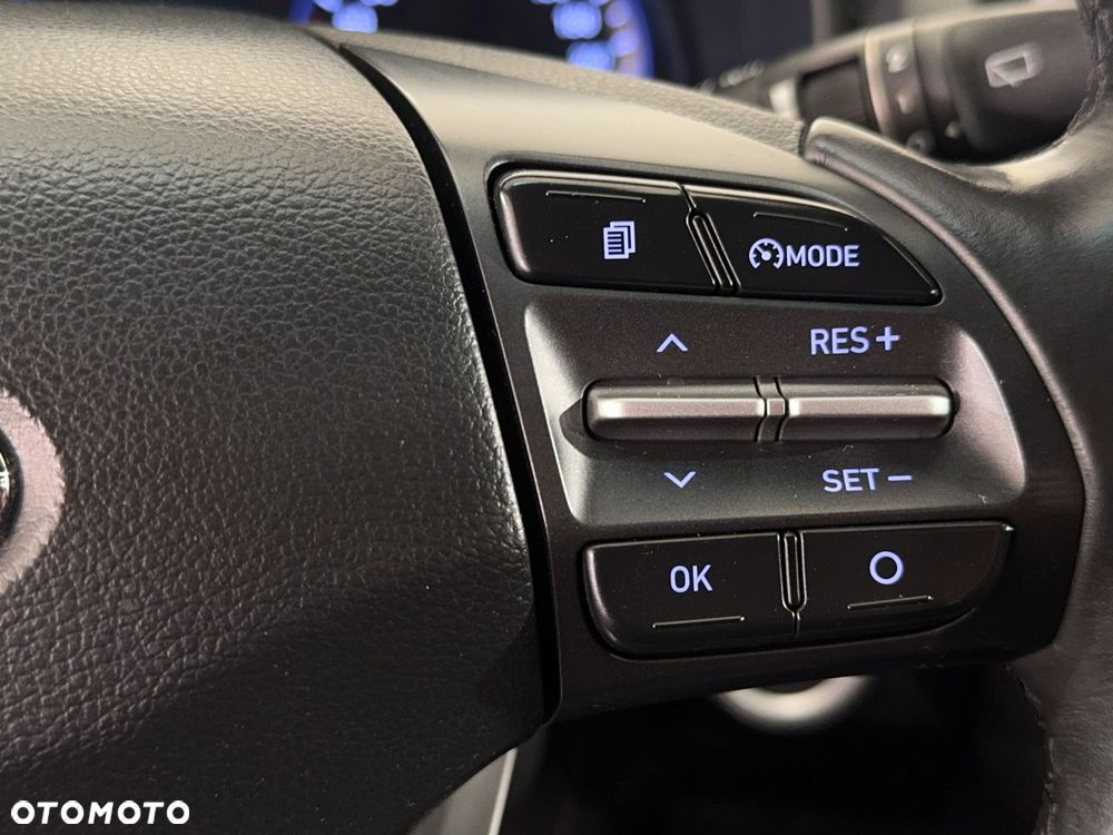 Hyundai Kona - 21