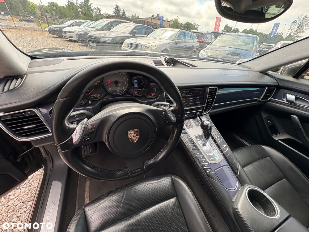 Porsche Panamera S PDK - 16