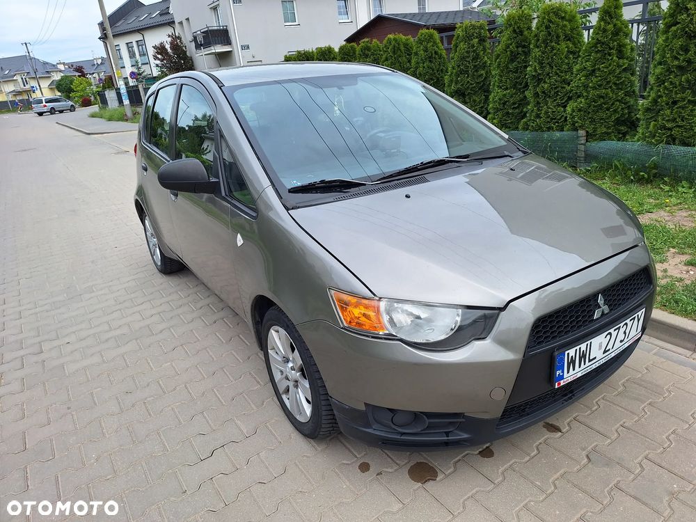 Mitsubishi Colt 1.3 Invite - 4