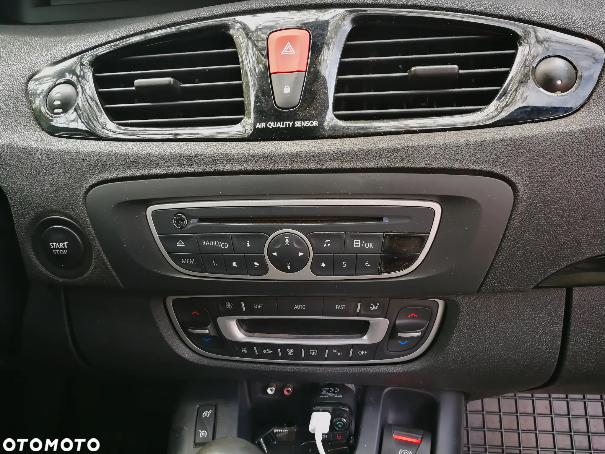 Renault Scenic TCe 130 Dynamique - 15