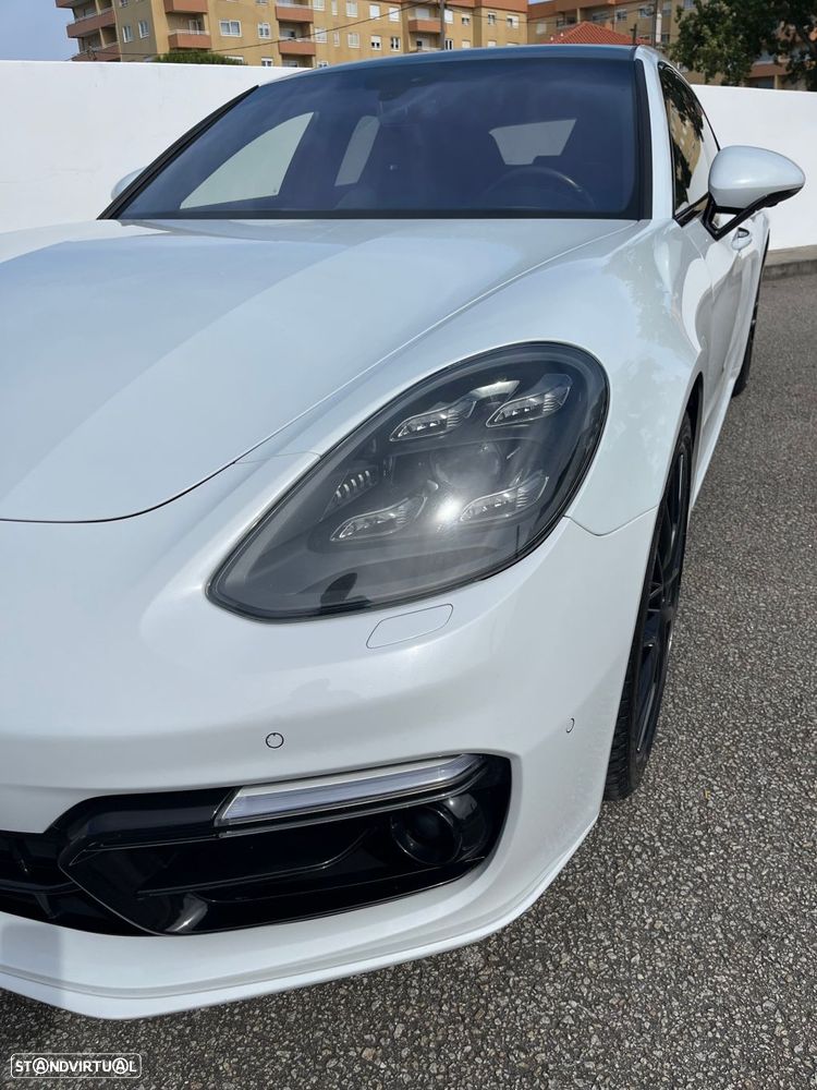 Porsche Panamera Sport Turismo - 5