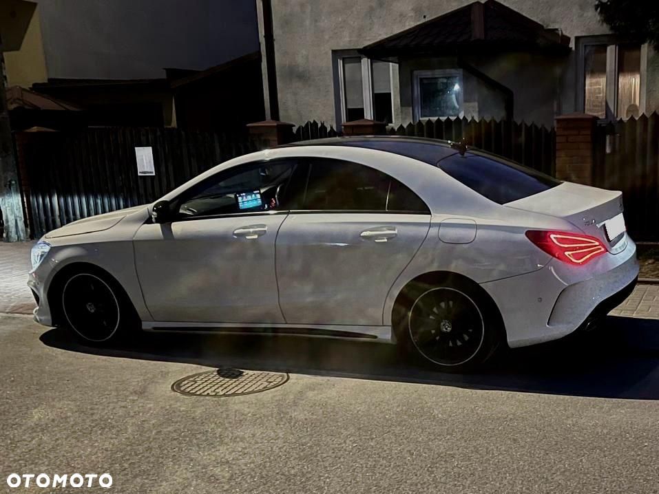 Mercedes-Benz CLA 220 CDI 7G-DCT AMG Line - 6