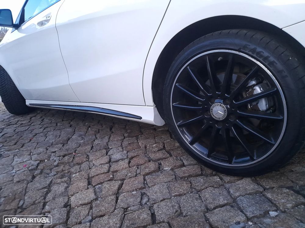 Mercedes-Benz CLA 220 d Shooting Brake AMG Line Aut. - 11