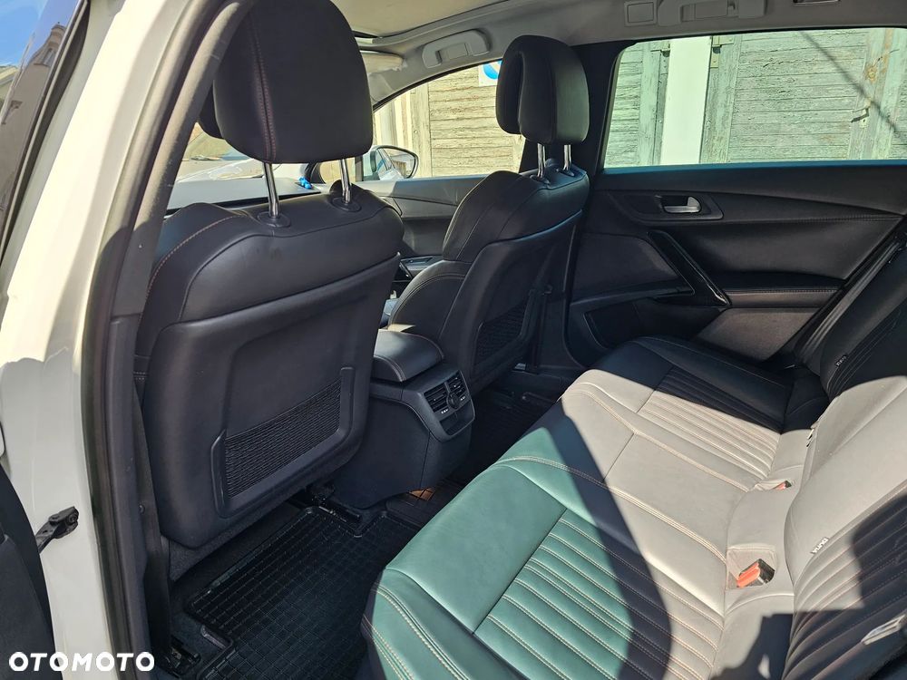Peugeot 508 RXH Hybrid4 - 2