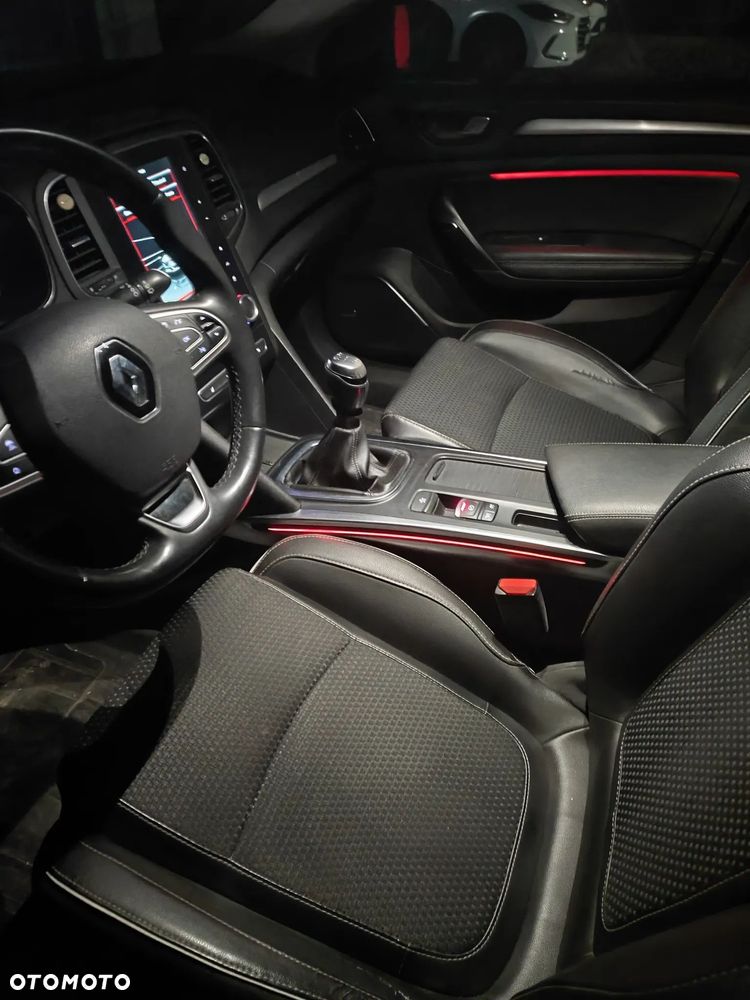 Renault Megane 1.6 dCi Bose - 12