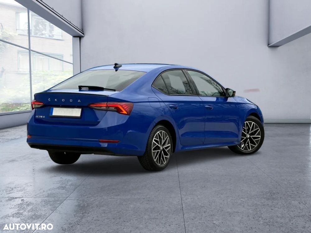 Skoda Octavia 2.0 TDI DSG Sportline - 3