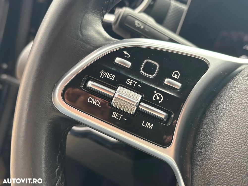 Mercedes-Benz A 180 d 7G-DCT - 27