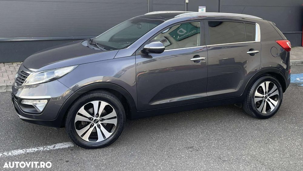 Kia Sportage 1.7 CRDI 2WD Spirit - 12