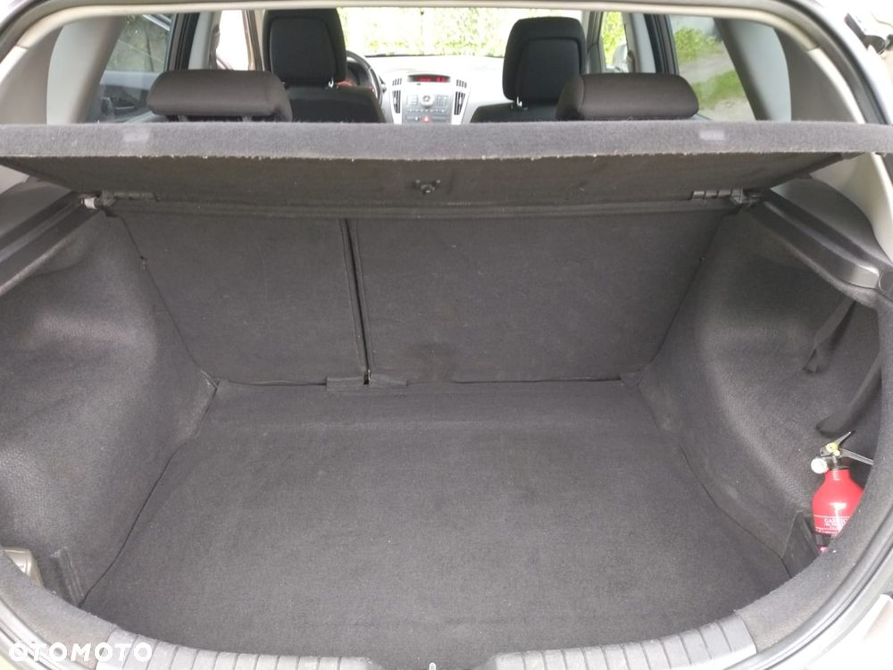 Kia Ceed 1.6 Crdi Comfort + - 7