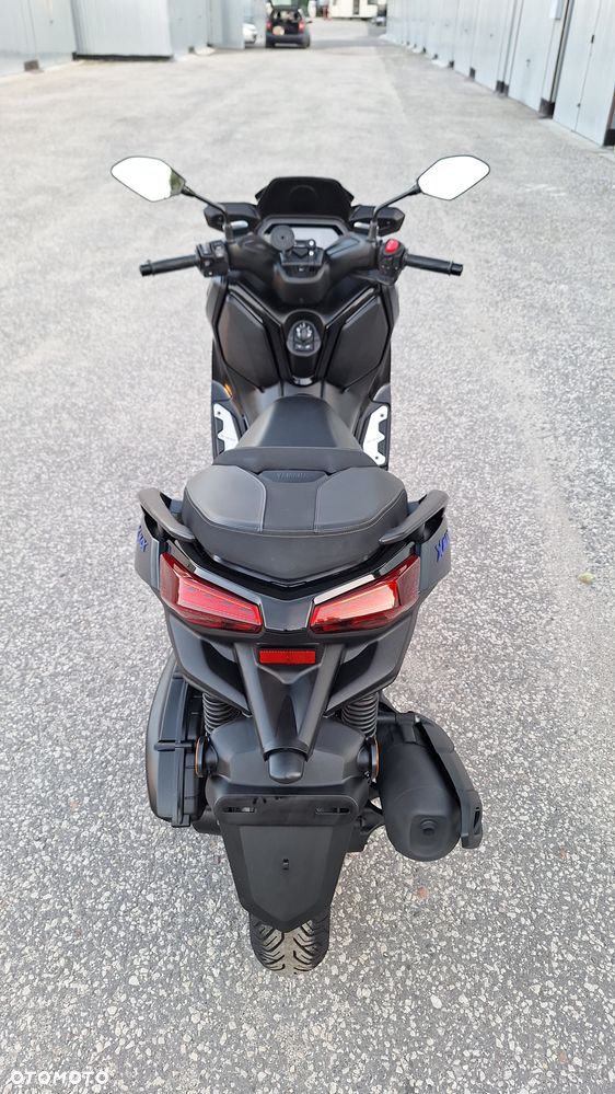 Yamaha X-max - 10