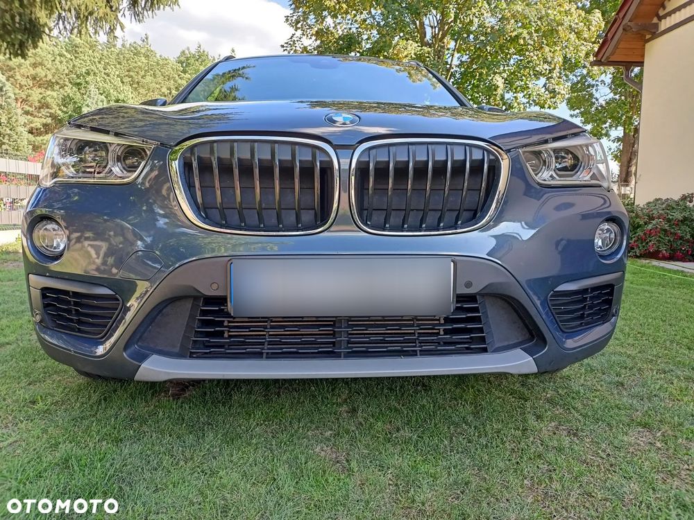 BMW X1 xDrive20i - 9