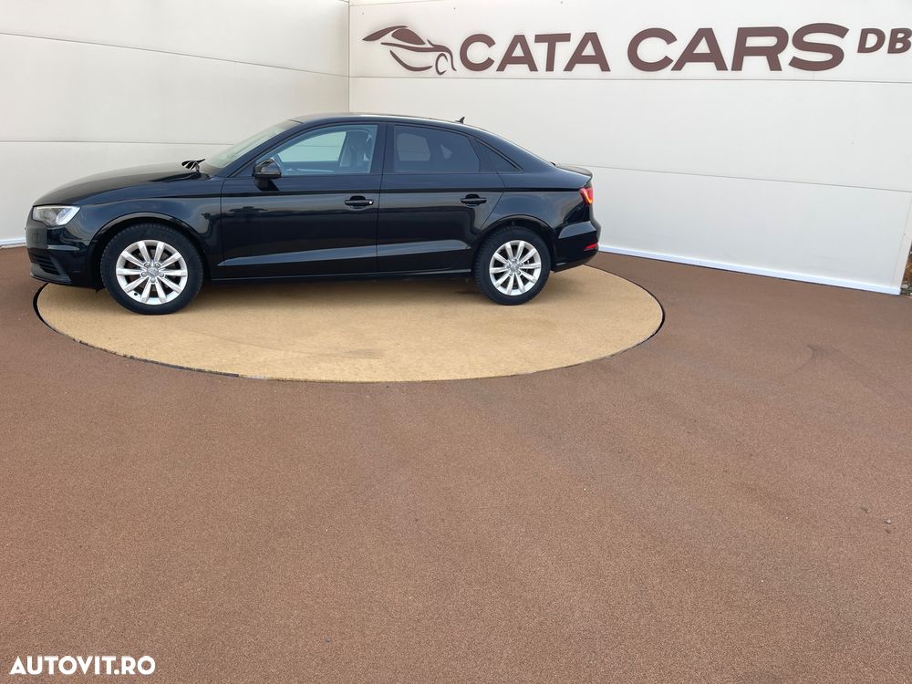 Audi A3 1.6 TDI (clean diesel) S tronic Ambiente - 7