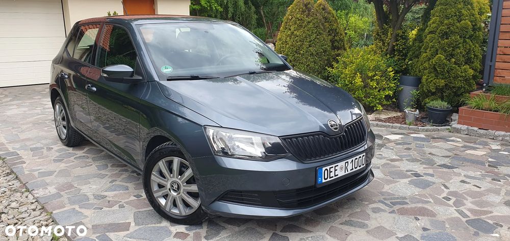Skoda Fabia 1.2 TSI Cool Edition - 1
