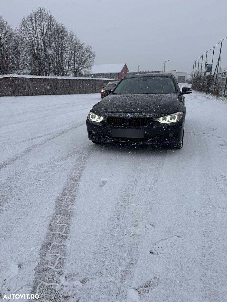 BMW Seria 3 318d - 3
