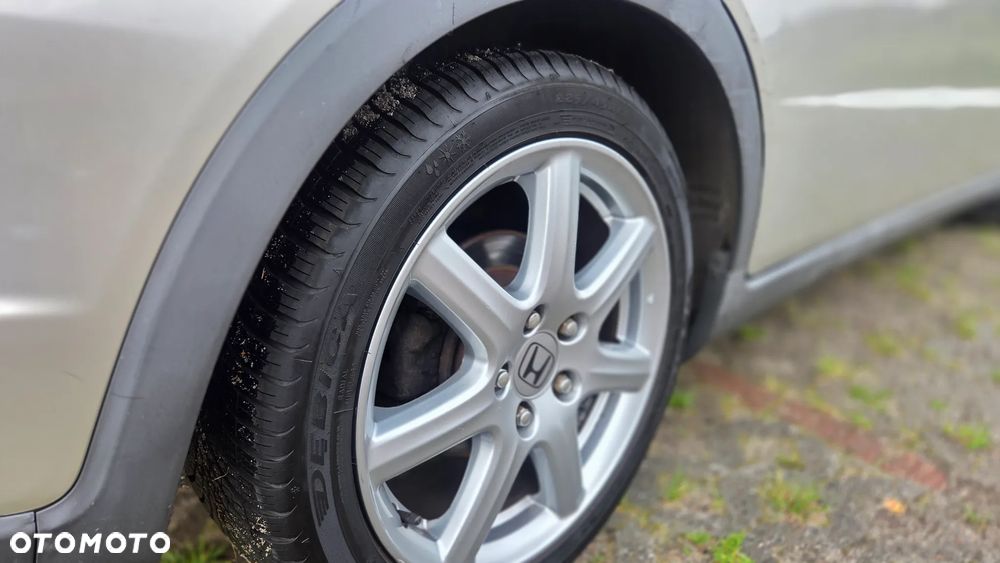 Honda Civic 1.8 Executive - 9