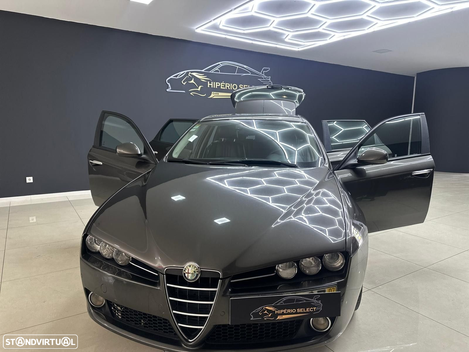 Alfa Romeo 159 Sportwagon 1.9 JTDm 16V Sportiva - 10