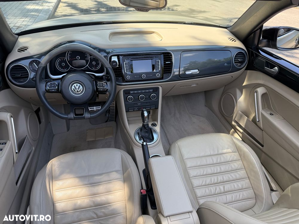 Volkswagen New Beetle - 9
