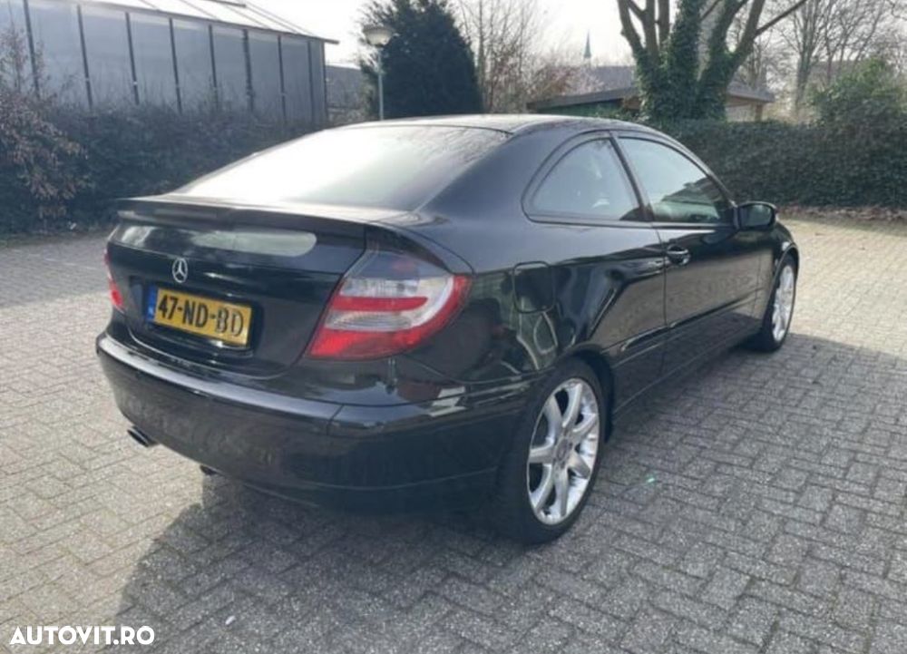 Mercedes-Benz CLK 200 - 3