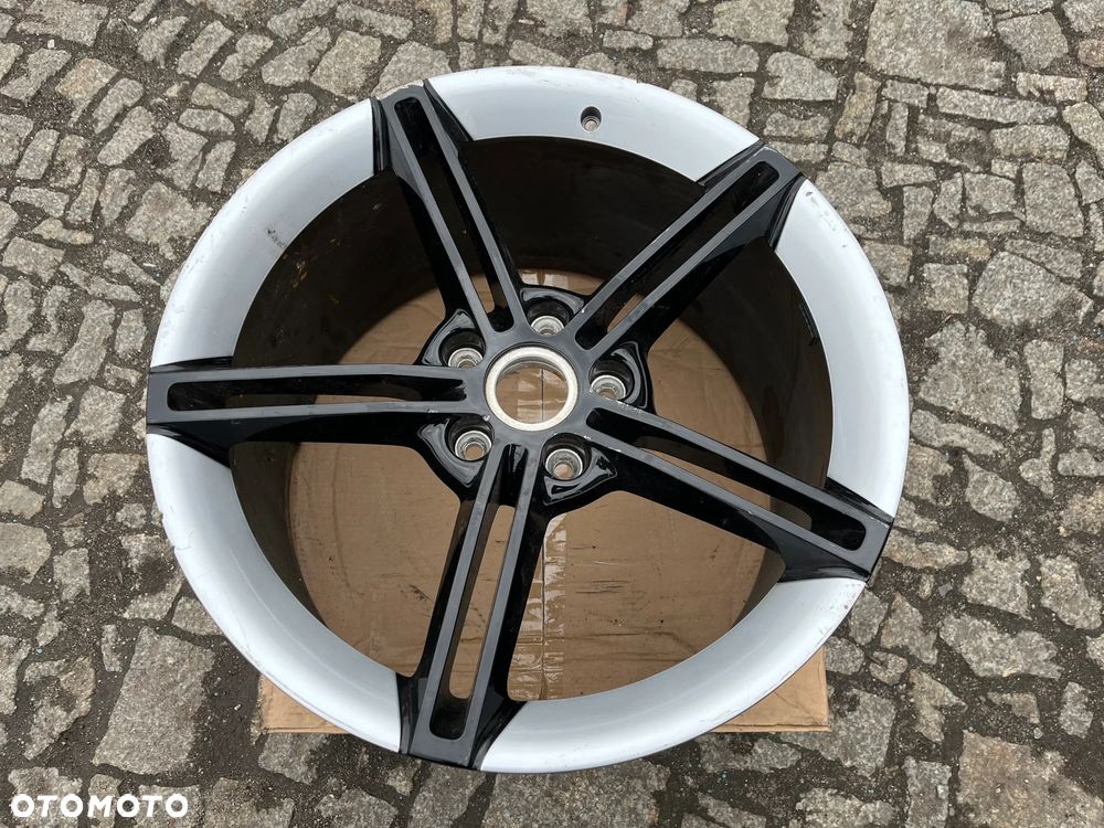 Felga Porsche Taycan 11,5J x 21 ET 66 9J1601025AB 1szt. - 1